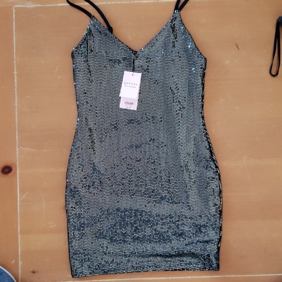 New Petite Miss Selffidge Sz 2 - Picture 4 of 7